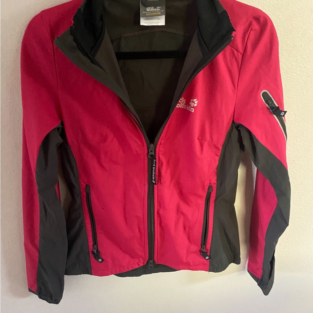 Jack Wolfskin Pink and Black Women's Ski Softshell Jacket Size XS